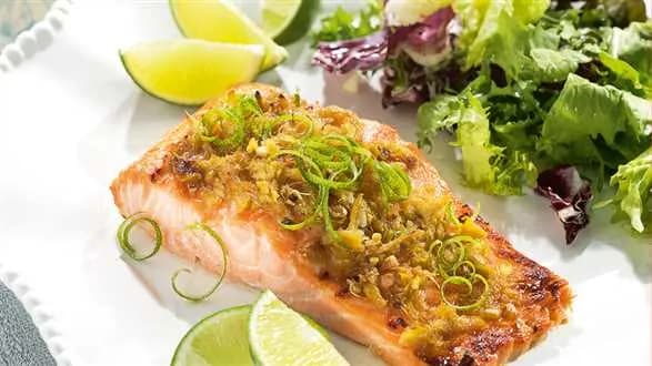 Łosoś w sojowo-imbirowej marynacie