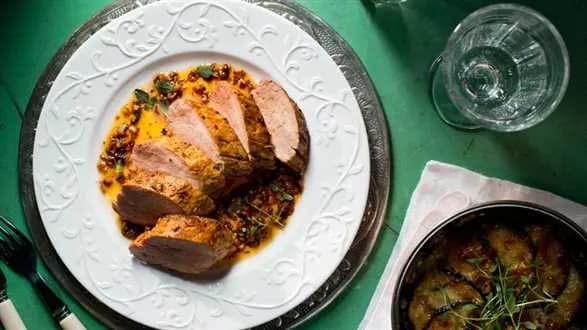 Polędwiczki wieprzowe z przyprawami z zapiekanką bakłażanową po neapolitańsku