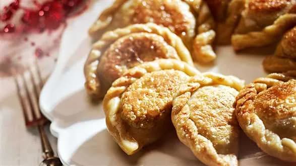 Pierogi z grzybami i kapustą