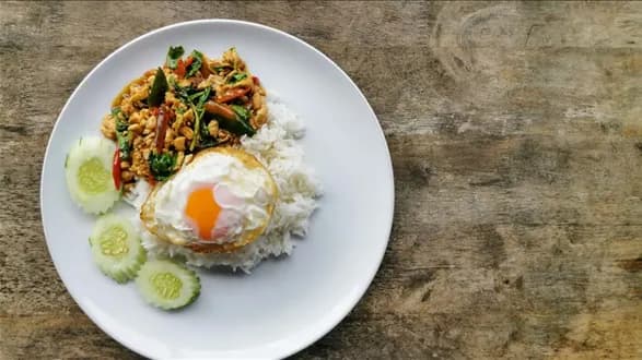 Wołowina po tajsku - pad kra pao