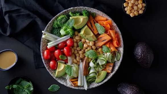 Wegański green bowl