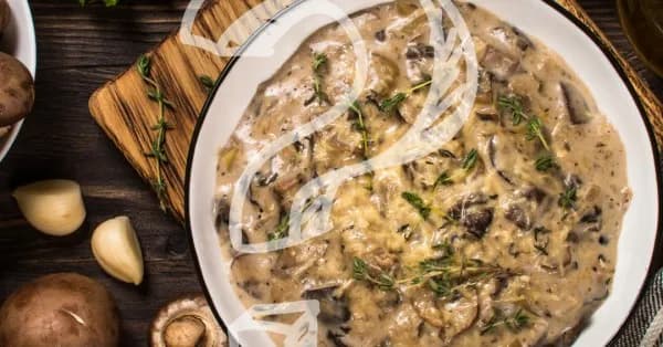 Jakie przyprawy do sosu? Odkryj smaki, które zmienią Twoje dania