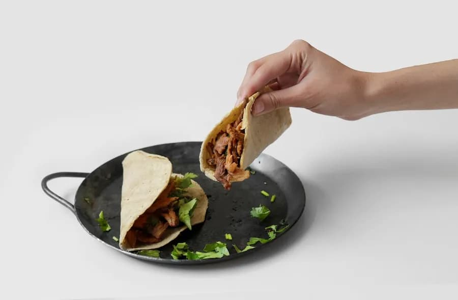 Ile kalorii ma kebab w tortilli? Zaskakujące liczby, które musisz znać!