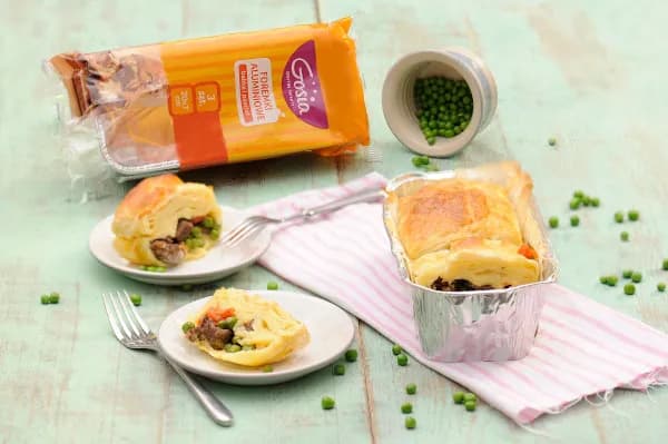 Foremki aluminiowe do pasztetu: Uniknij przyklejenia i zniszczenia wypieku