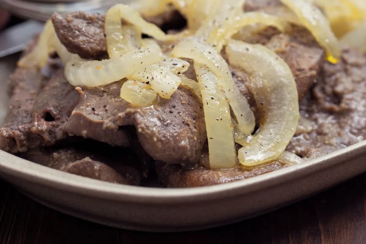 Jaka wątróbka najlepsza? Sprawdź, która jest najzdrowsza i najsmaczniejsza