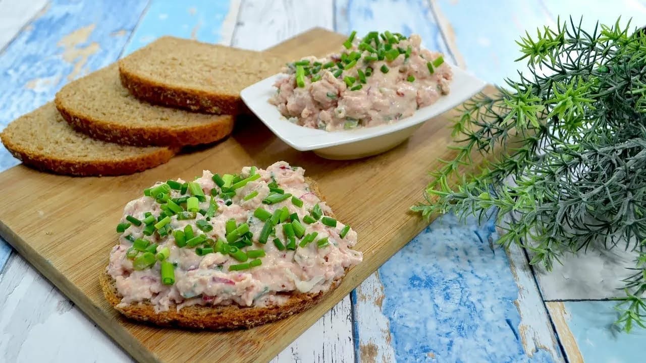 Pyszne dania z pasztetu, które zachwycą każdego przy obiedzie