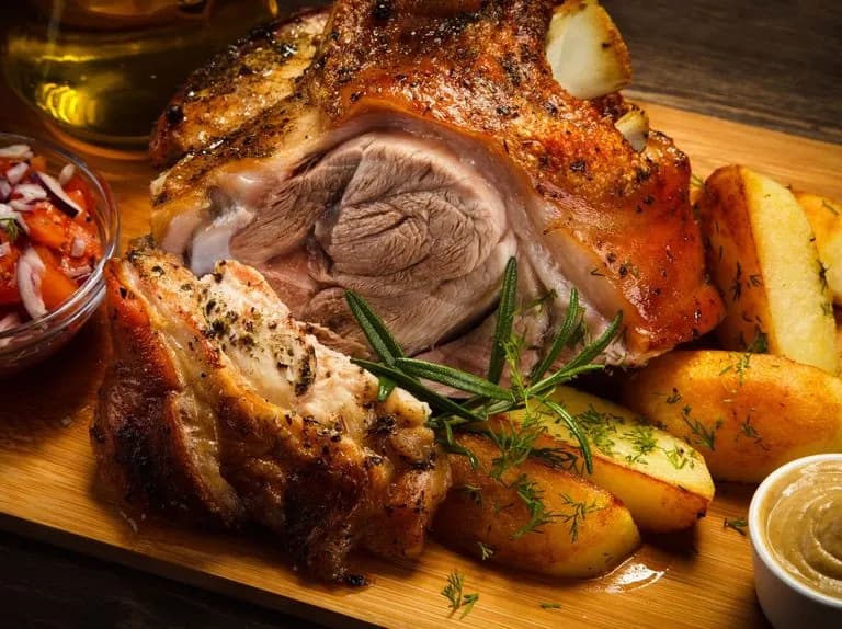 Jak zrobić golonki – proste przepisy na idealnie soczyste danie