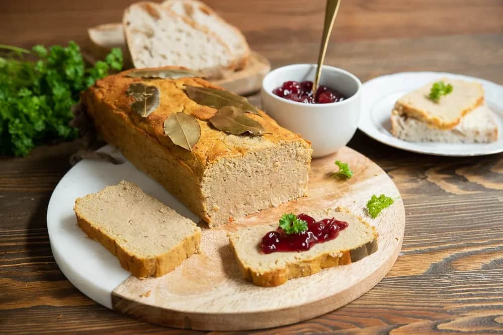 Jak zrobić pasztet z wątróbki - prosty przepis na pyszne danie