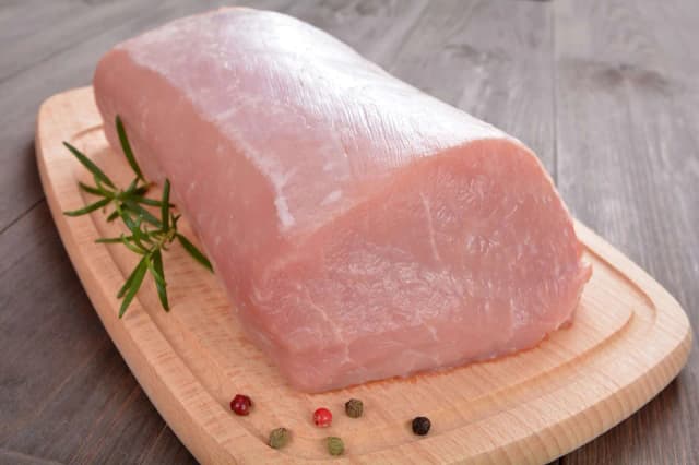 Peklowany schab krok po kroku: Sekretny przepis na idealnie miękkie mięso