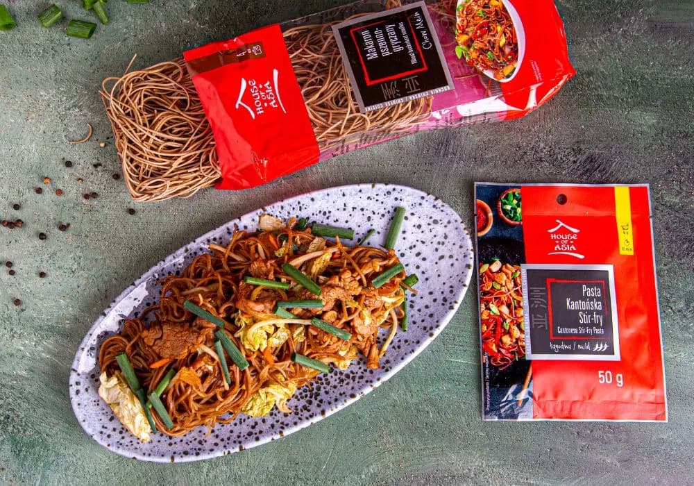 Pyszny makaron z wieprzowiną: 5 prostych przepisów, które zaskoczą